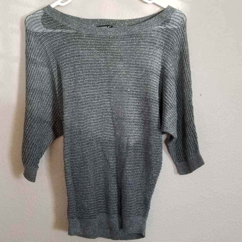 ⭐️❣️SALE 2/$18 OR 3/$27❣️⭐️ Express Sweater 💕